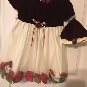 This is so beautiful dress like new